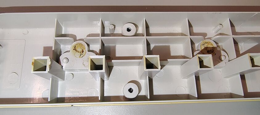 Upper housing outlet supports and structural details.