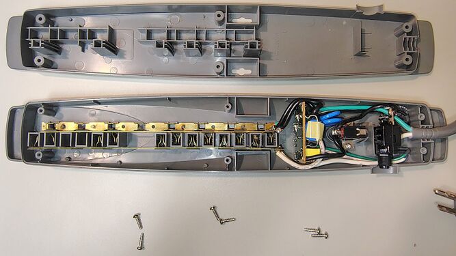 Overall internal construction following removal of the enclosure cover.