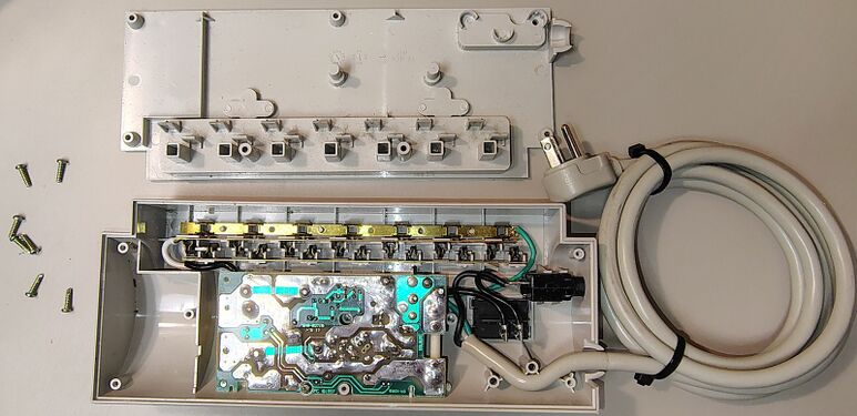 PRO7 opened following removal of the enclosure screws.