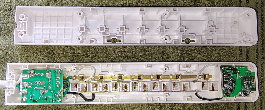 P704URC1 opened following removal of the enclosure screws.