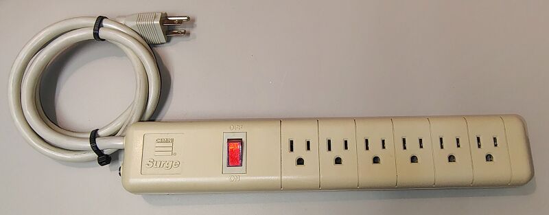 File:Surge Gemini VG307 main 01.jpg