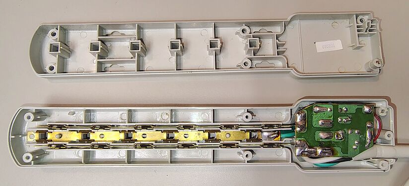 71632 opened following removal of the enclosure screws.