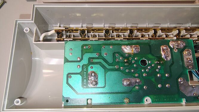 Suppression board 640-0321 REV 2 and outlet-contact assembly.