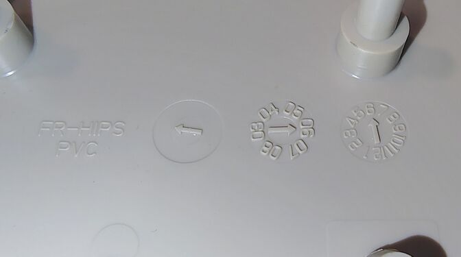 Internal date-code wheels indicating June 2006 manufacture.