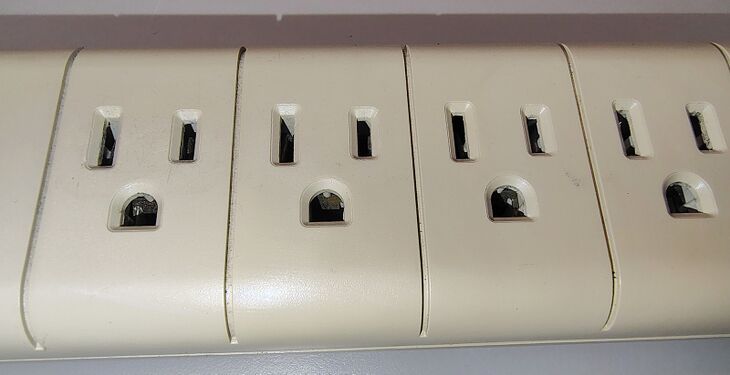Center outlet section.