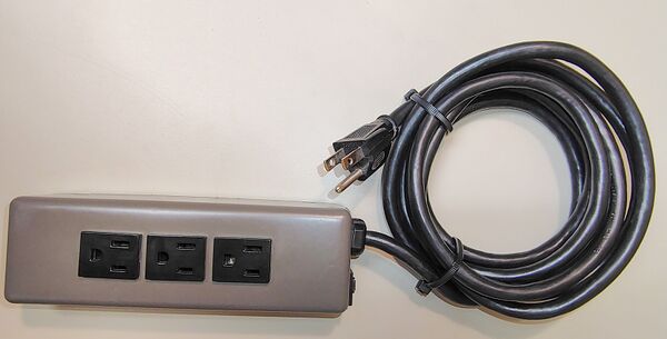 Documented S.L. Waber 952M relocatable power tap.
