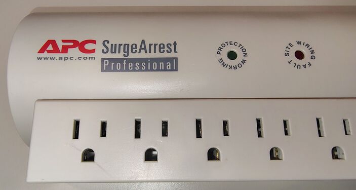 APC SurgeArrest Professional branding and status indicators.