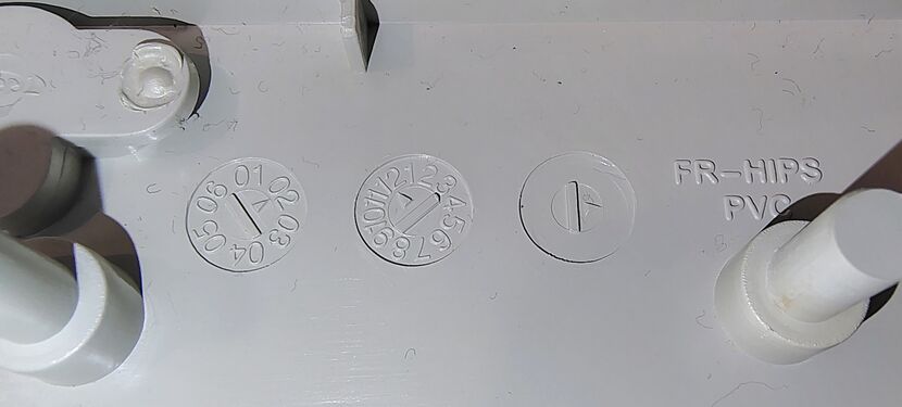 Internal date-code wheels indicating December 2002 manufacture.
