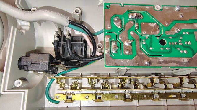 Cord-entry end showing wiring and switch assembly.