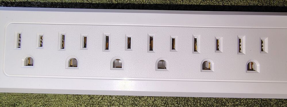 Center outlet section.